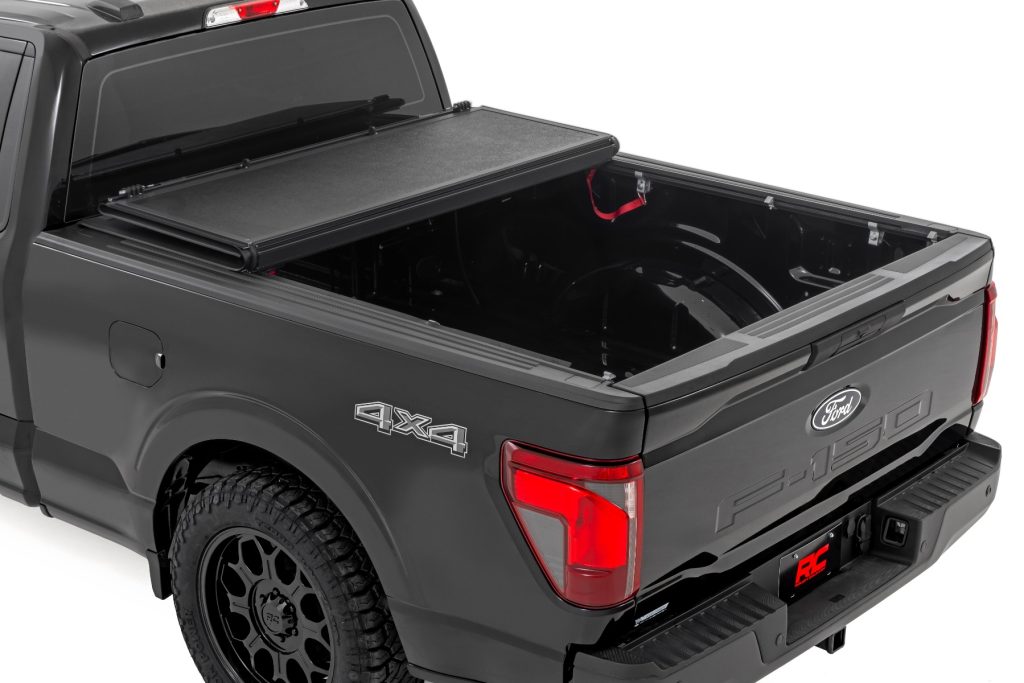 Rough Country Hard Low Profile Bed Cover 6β7β³ Bed Ford F-150 2WD/4WD (2021-2026)