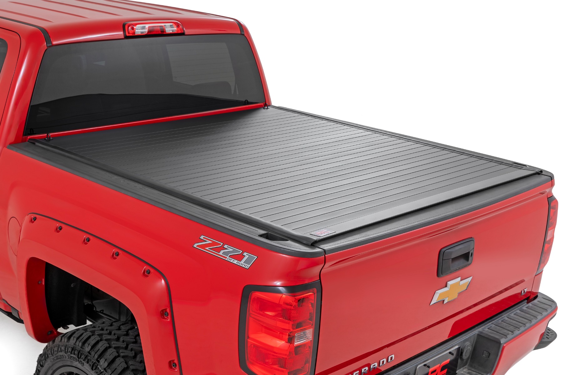 Rough Country Hard Roll Up Bed Cover 5β9β³ Bed Chevy/GMC 1500 (14-18 & Classic)
