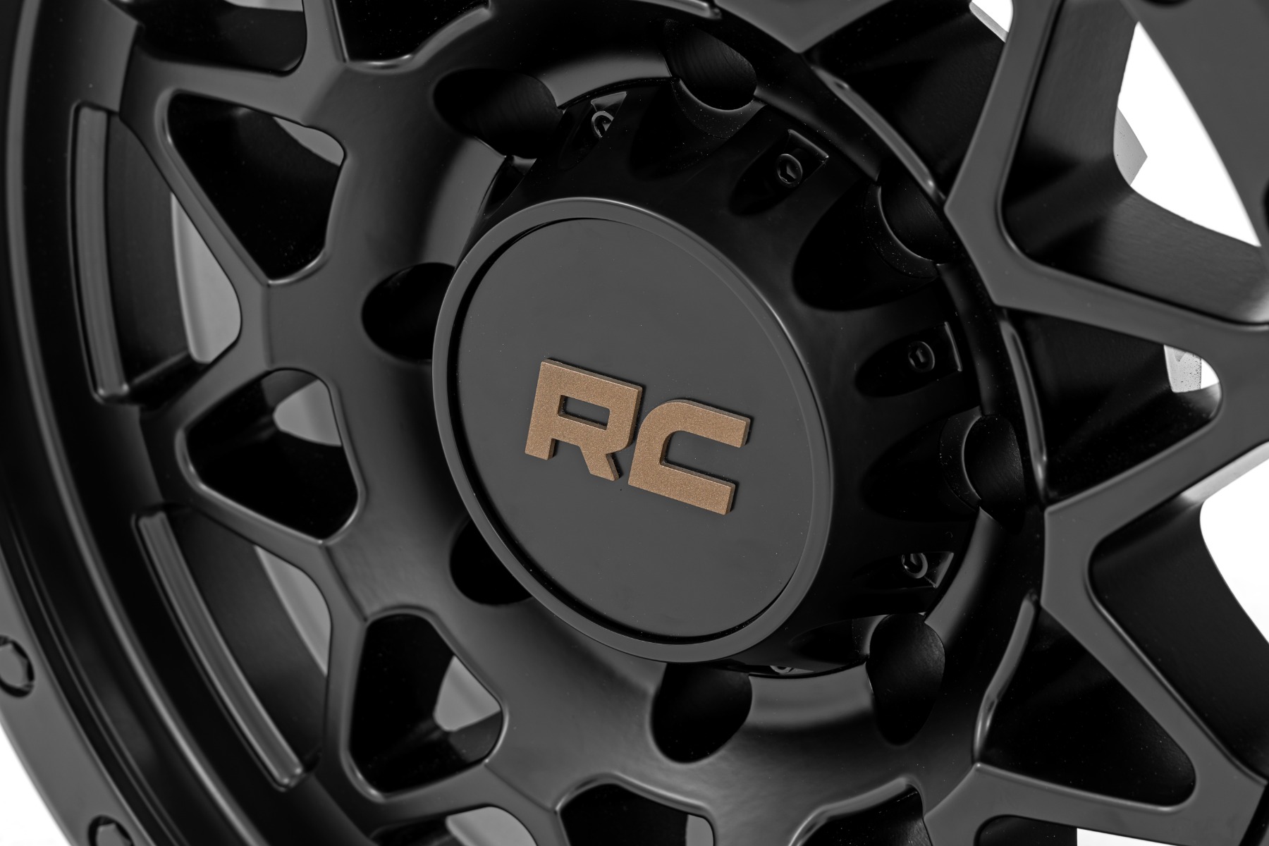 Rough Country 78 Series Wheel Simulated Beadlock Black 18x9 8x170 -12mm