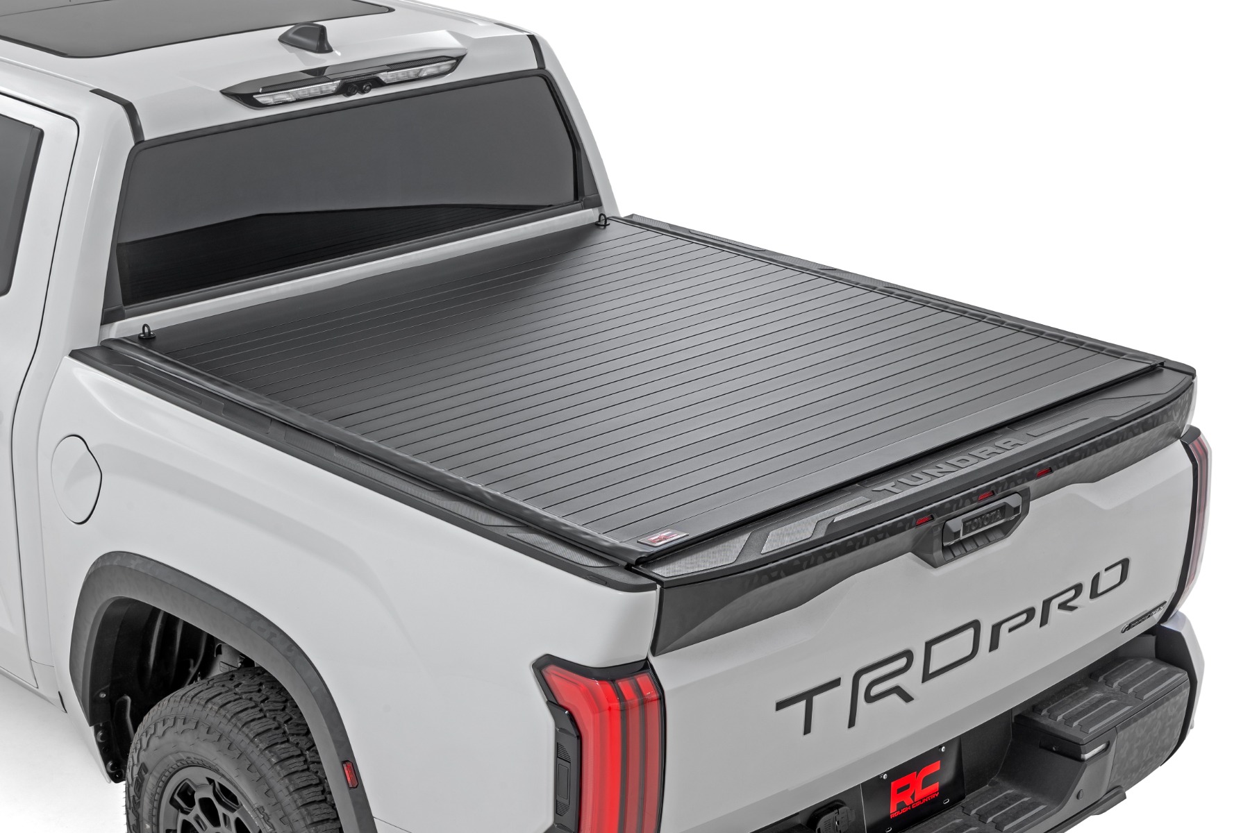 Rough Country Hard Roll Up Bed Cover 5β7β³ Bed Toyota Tundra 2WD/4WD (2022-2026)