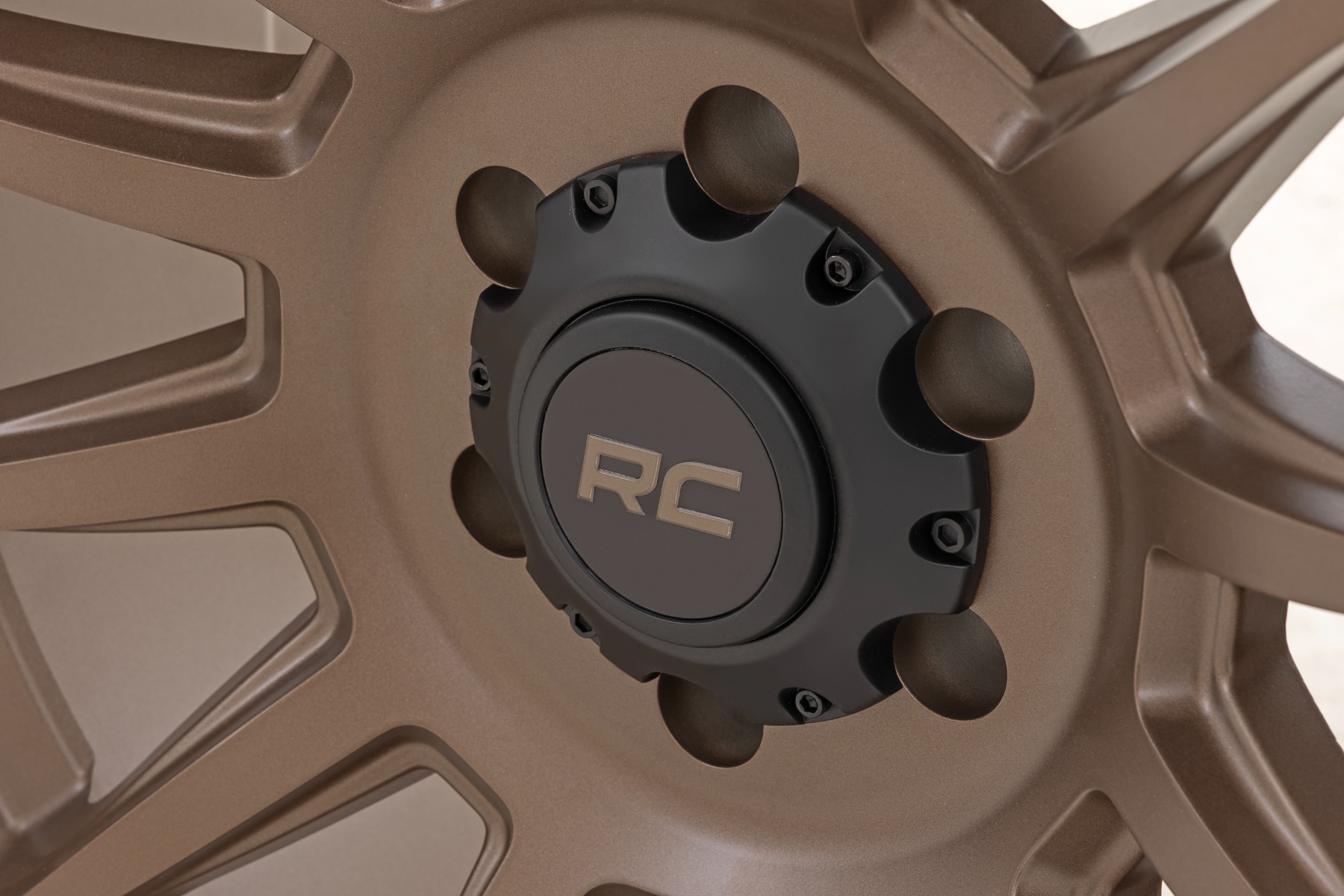 Rough Country 90 Series Wheel One-Piece Bronze 18x9 6x135 -12mm