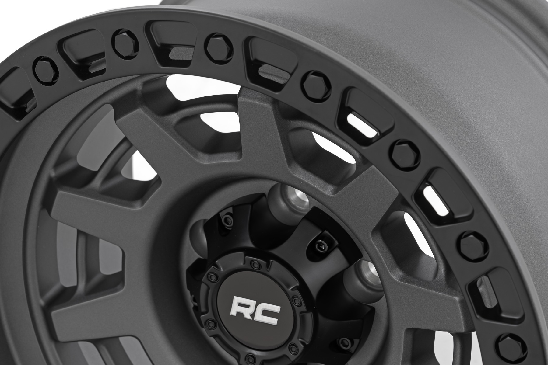 Rough Country 85 Series Wheel One-Piece Gunmetal Gray/Black 15x8 5x4.5 -19mm