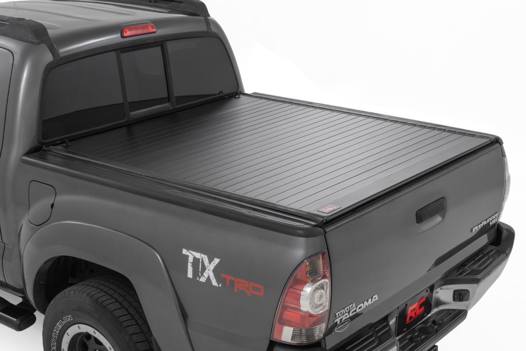 Rough Country Hard Roll Up Bed Cover 5′ Bed Toyota Tacoma 2WD/4WD (2005-2015)