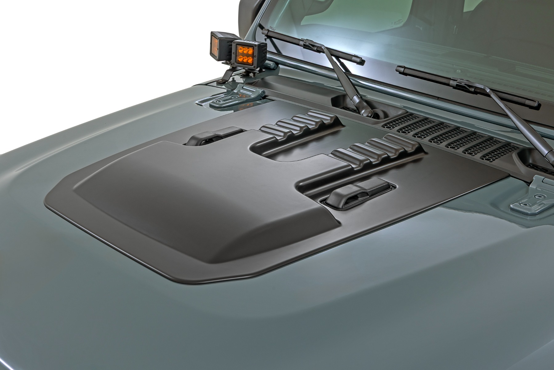 Rough Country Hood Scoop PW7 Bright White Jeep Gladiator JT/Wrangler JL 4WD (2018-2026)
