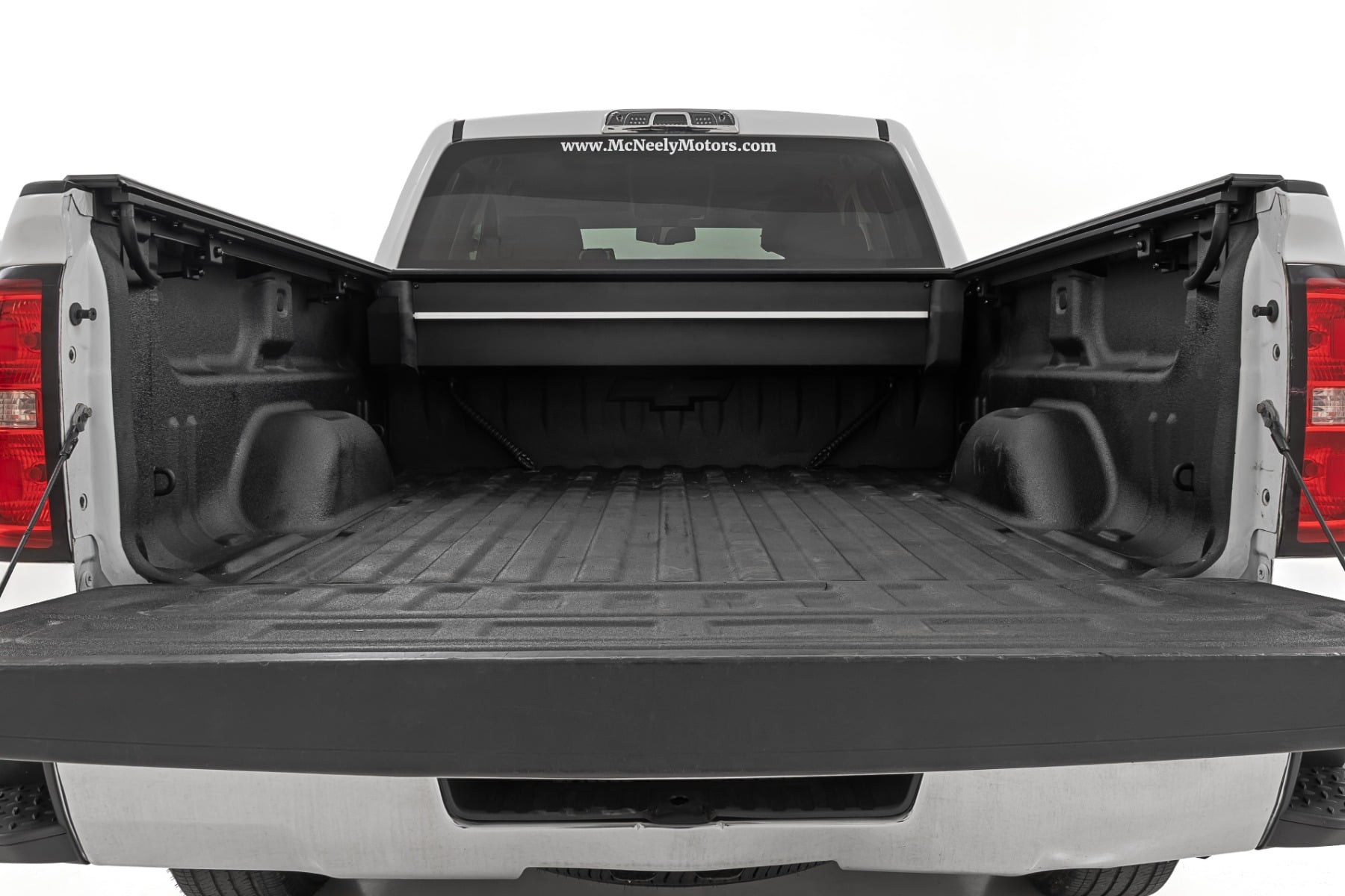 Rough Country Powered Bed Cover 6β7β³ Bed Chevy/GMC 1500/2500HD/3500HD (14-19 & Classic)