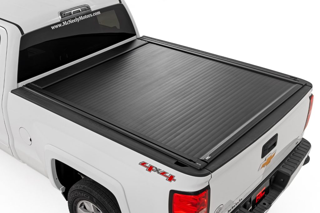 Rough Country Powered Bed Cover 6’7″ Bed Chevy/GMC 1500/2500HD/3500HD (14-19 & Classic)