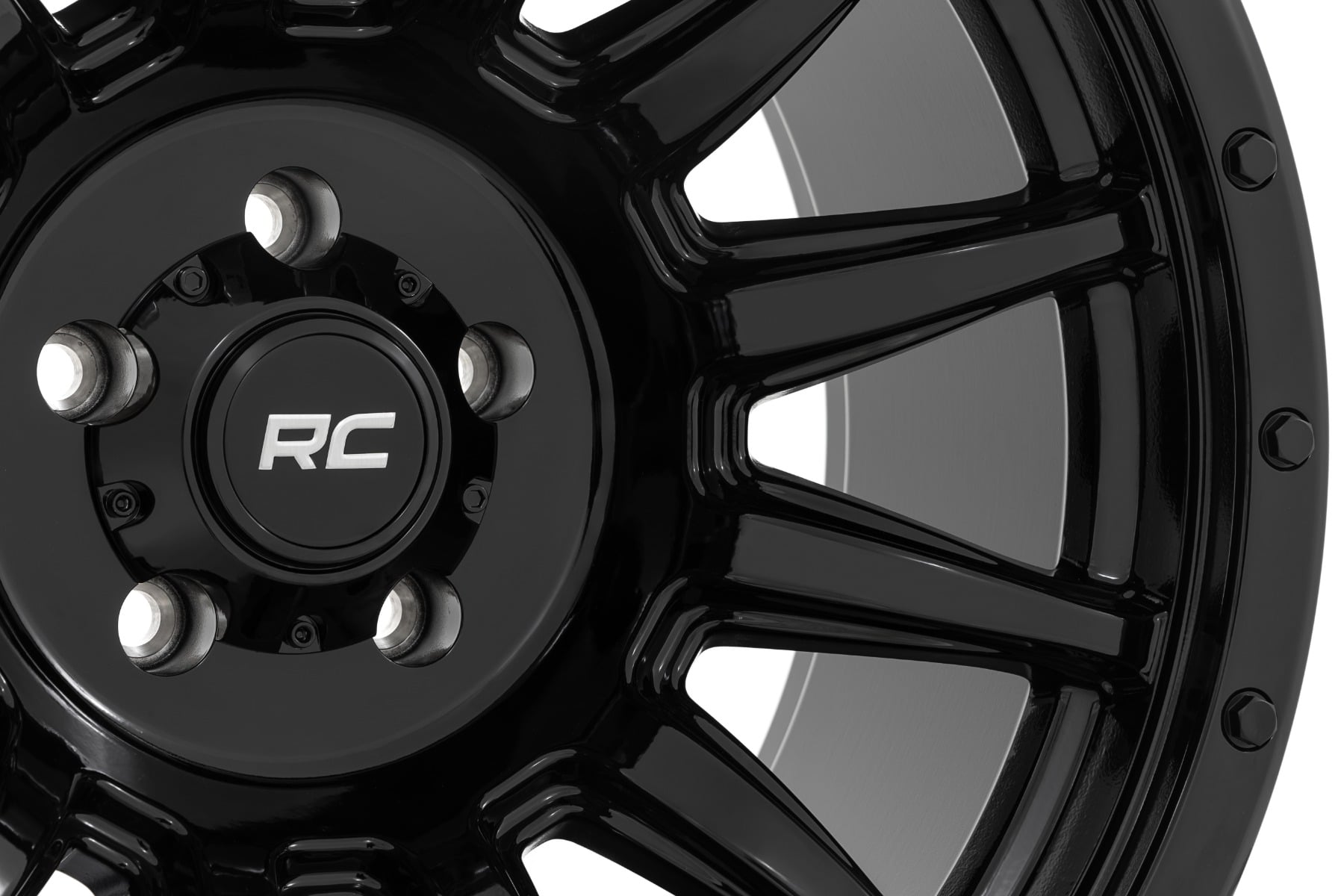 Rough Country 90 Series Wheel One-Piece Gloss Black 18x9 6x5.5 0mm