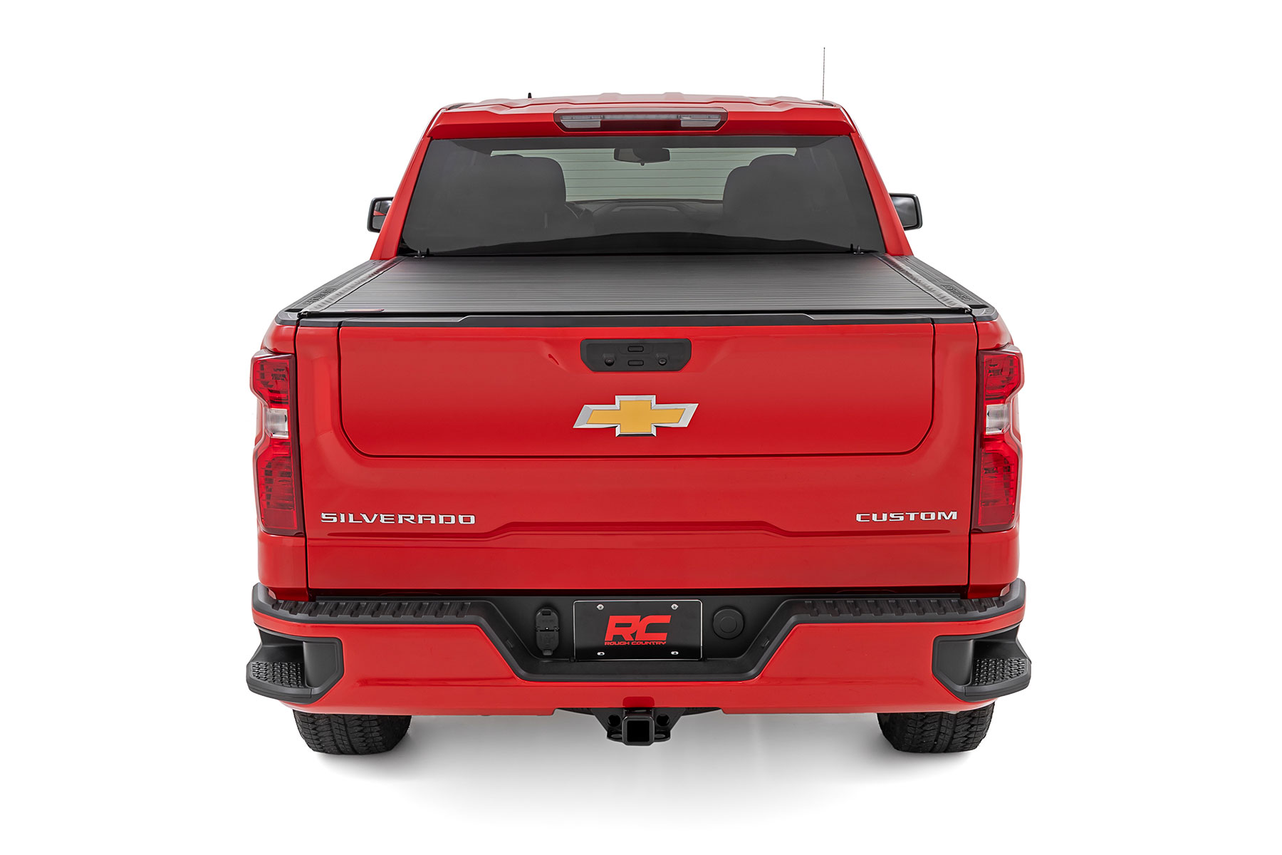 Rough Country Hard Roll Up Bed Cover 6β7β³ Bed Chevy/GMC Sierra 1500 (19-26)/Silverado 1500 (19-26)