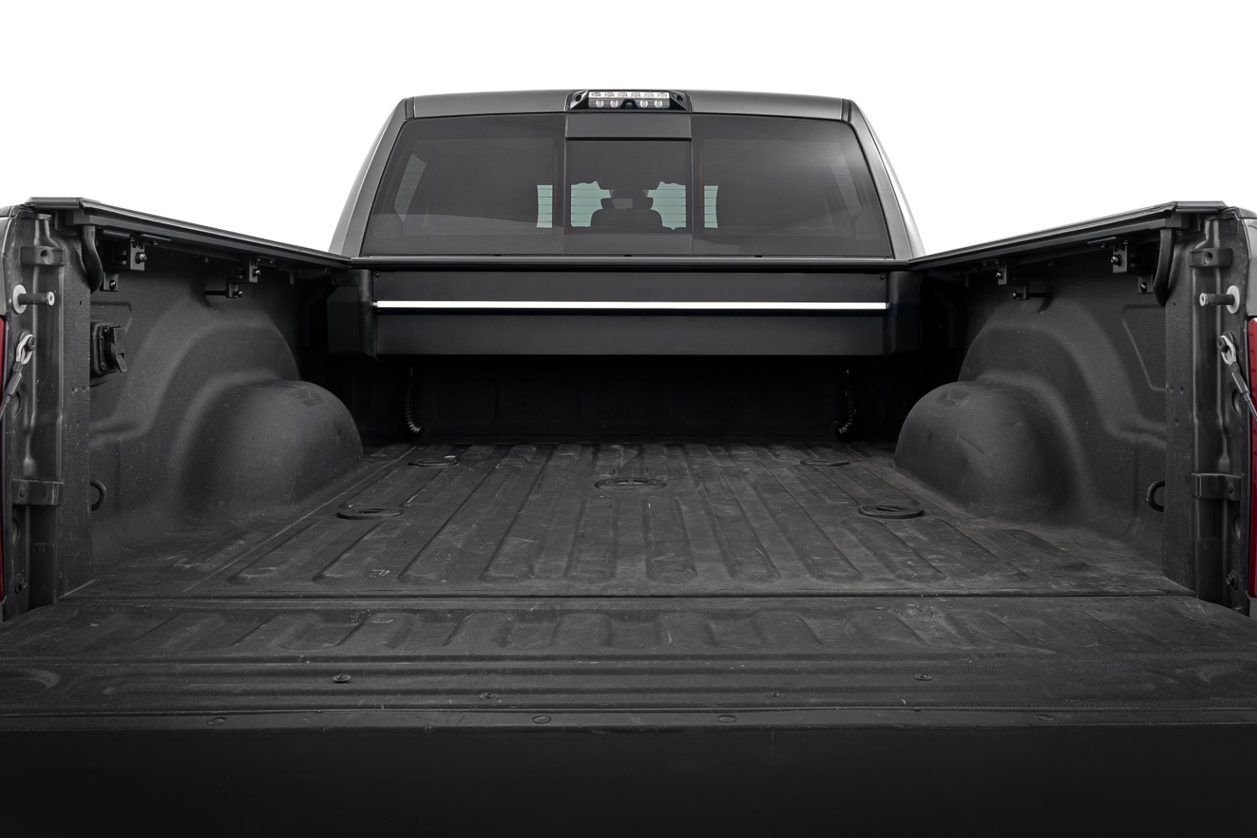 Rough Country Powered Bed Cover 6β4β³ Bed Ram 1500 (09-18) 2500 (10-26) 2WD/4WD