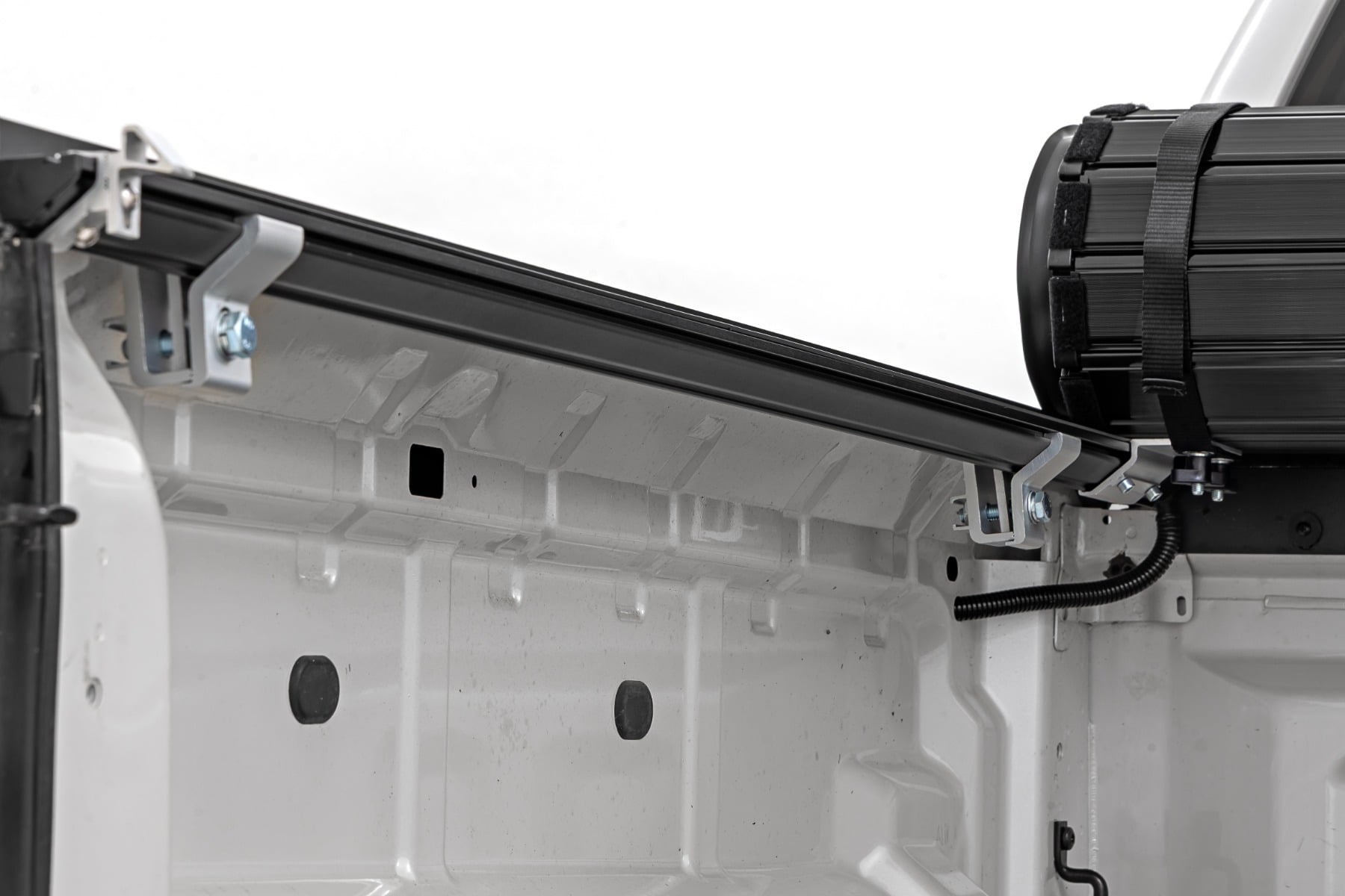 Rough Country Hard Roll Up Bed Cover 5β² Bed Ford Ranger 2WD/4WD (2019-2023)