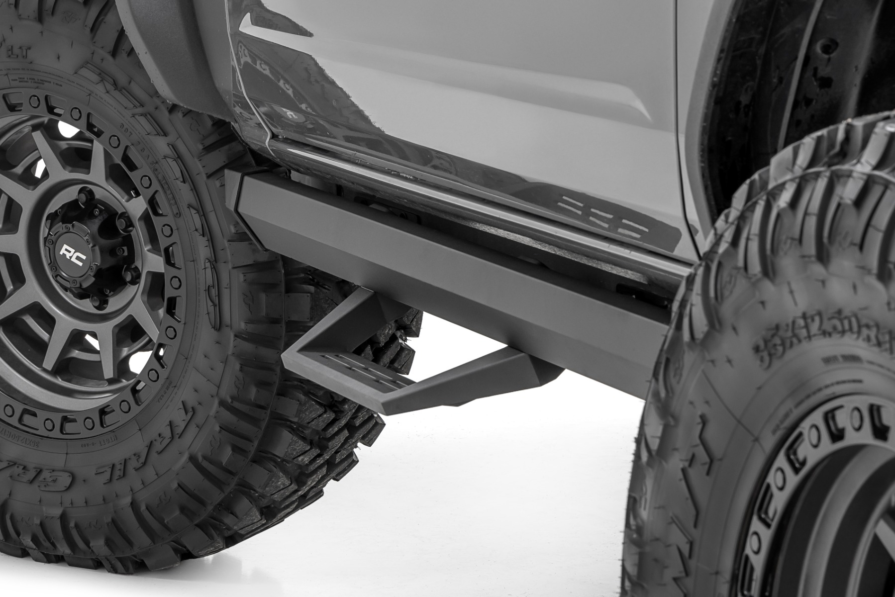 Rough Country SRL2 Adjustable Aluminum Step 2 Door Ford Bronco (2 Door) 4WD (2021-2026)