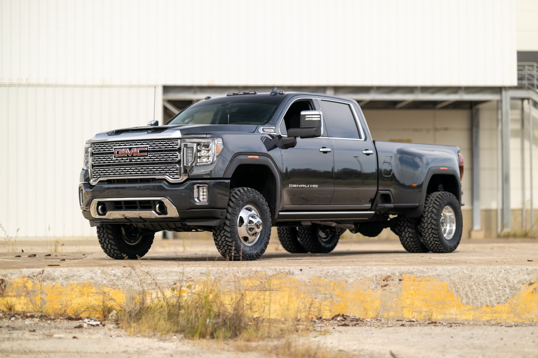 Rough Country 3 Inch Lift Kit UCAs M1 Chevy/GMC Sierra 3500 HD/Silverado 3500 HD (20-26)