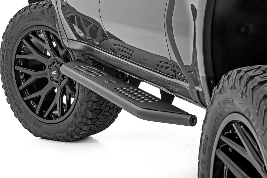 Rough Country OV2 Running Boards Side Step Bars Crew Cab Chevy/GMC 1500/2500HD (19-26)