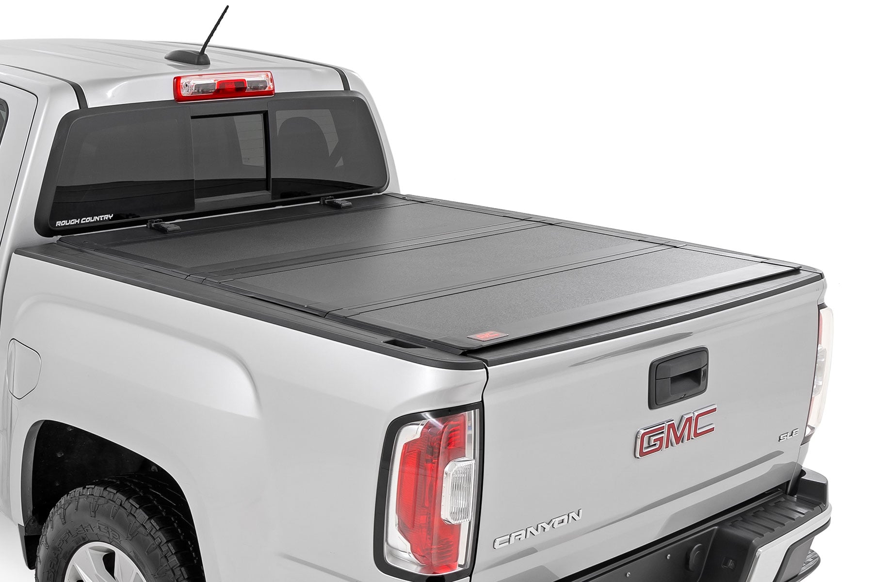 Rough Country Hard Tri-Fold Flip Up Bed Cover 6′ Bed Chevy/GMC Canyon/Colorado (15-26)