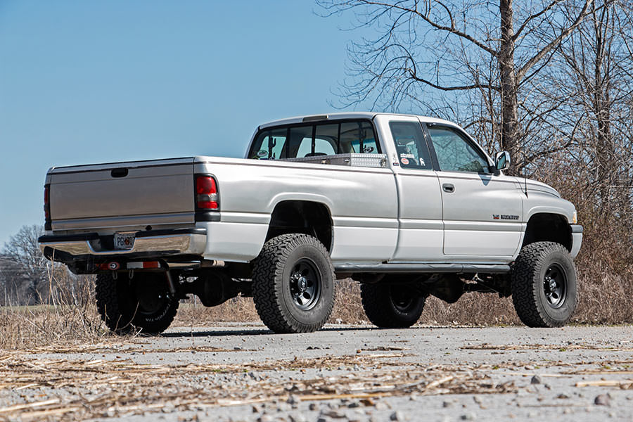 Rough Country 3 Inch Lift Kit V2 Ram 2500 4WD (1994-2002)