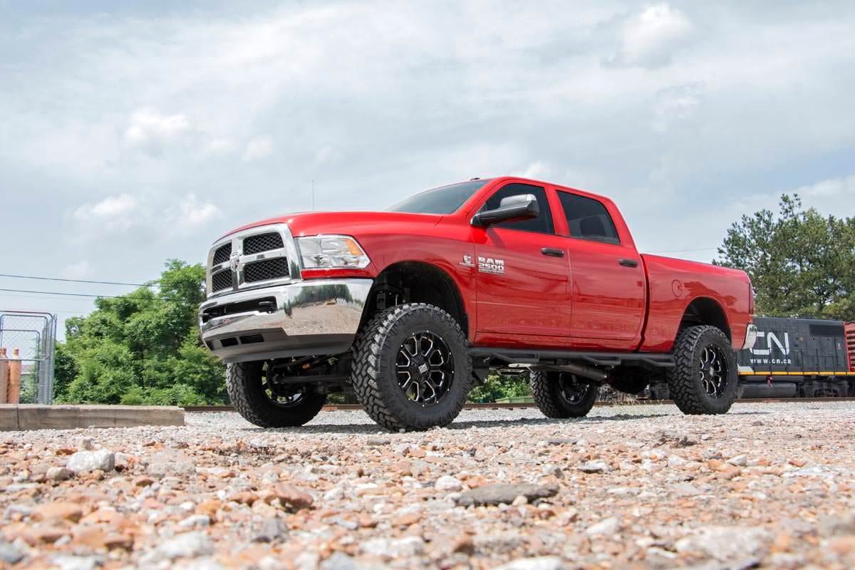 Rough Country 5 Inch Lift Kit FR Spacer Radius Arm Drop Ram 2500 4WD (2014-2018)