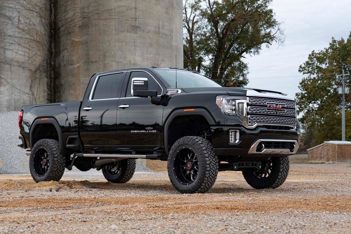 Rough Country 7 Inch Lift Kit NTD M1 Chevy/GMC 2500HD/3500HD (20-26)