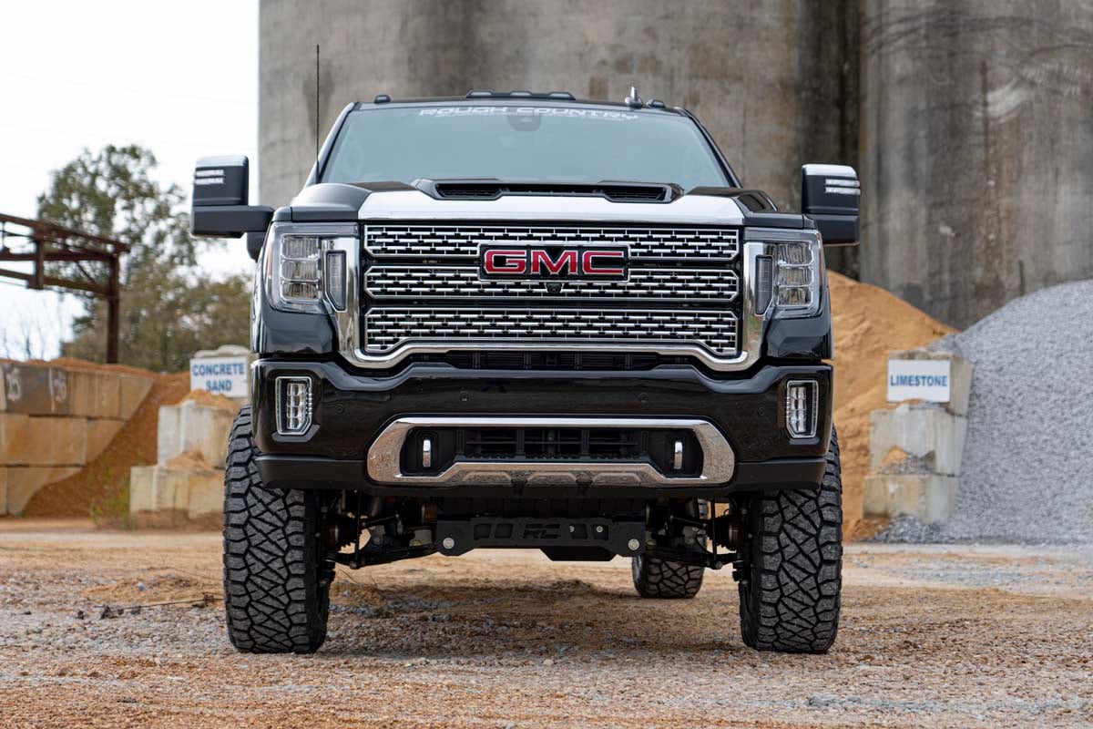Rough Country 7 Inch Lift Kit NTD M1 Chevy/GMC 2500HD/3500HD (20-26)