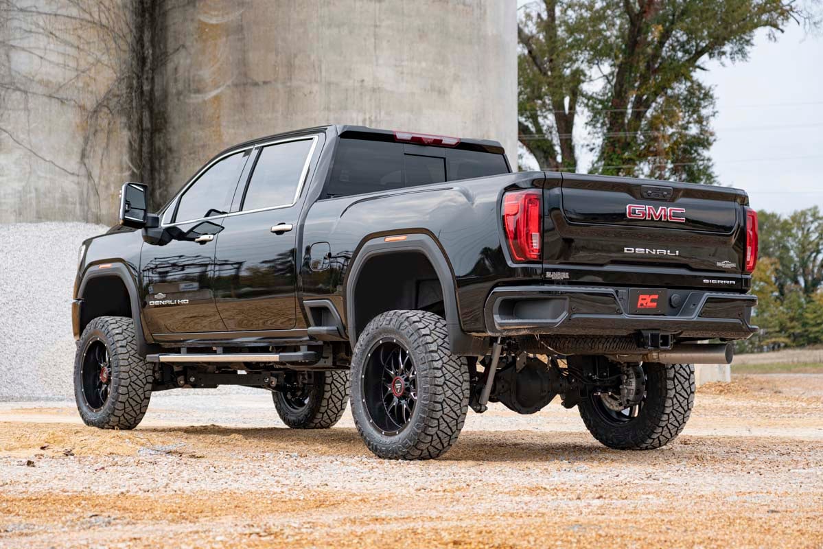 Rough Country 7 Inch Lift Kit NTD M1 Chevy/GMC 2500HD/3500HD (20-26)