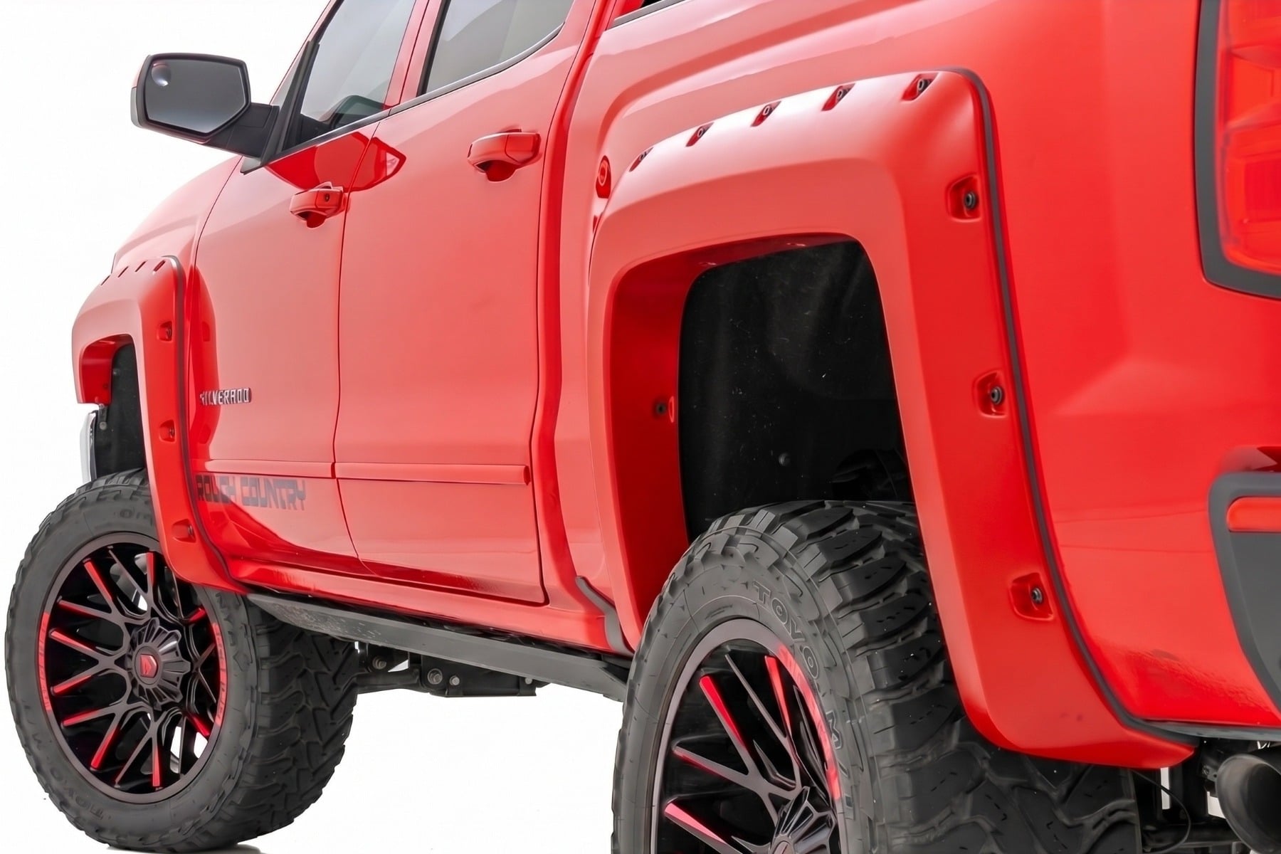 Rough Country Pocket Fender Flares 6β7β³ & 8β² Bed GCN Victory Red Chevy Silverado 1500 (14-18)/2500HD