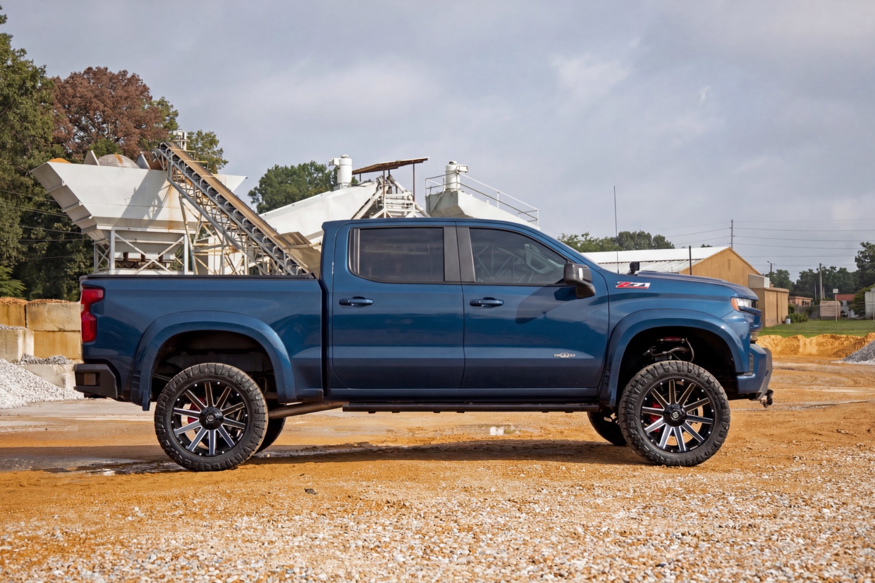 Rough Country SF1 Fender Flares GA0 Northsky Blue Chevy Silverado 1500 2WD/4WD (19-26)