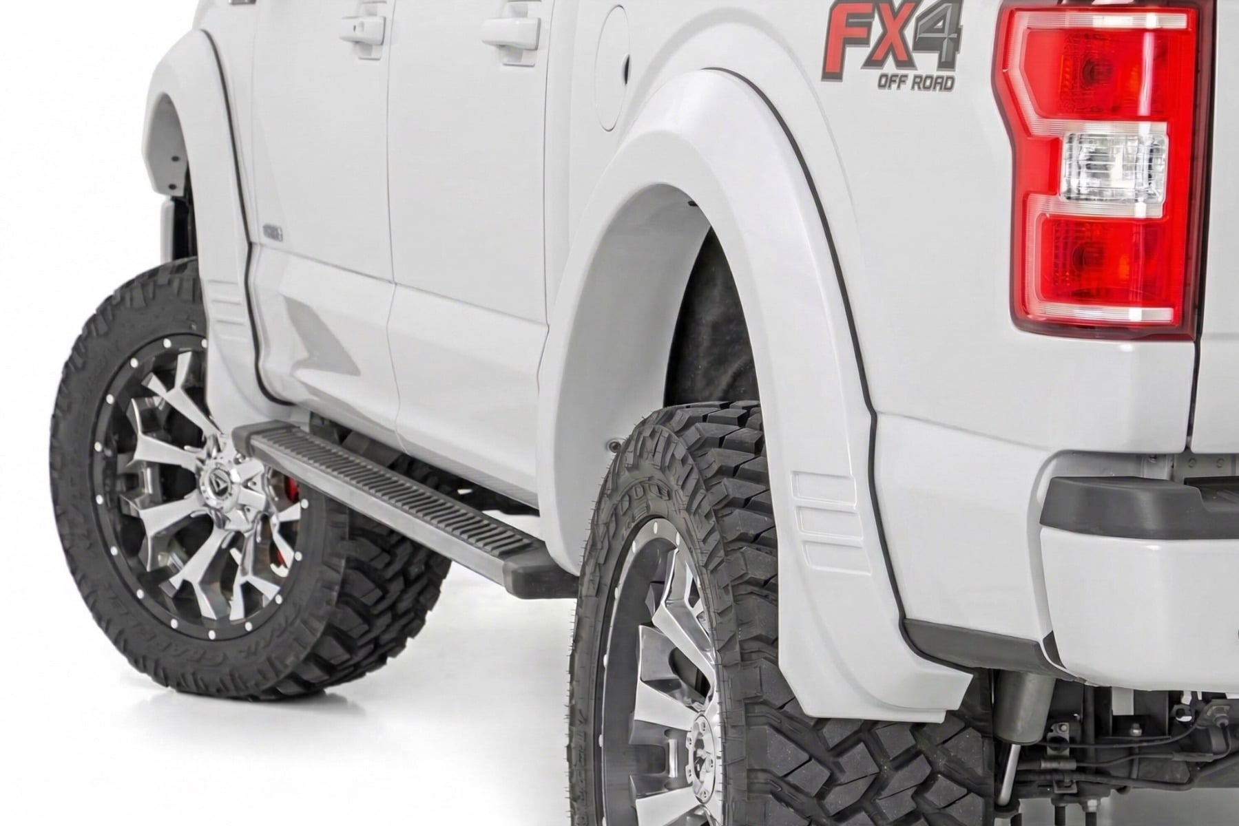 Rough Country SF1 Fender Flares YZ Oxford White Ford F-150 2WD/4WD (2018-2020)