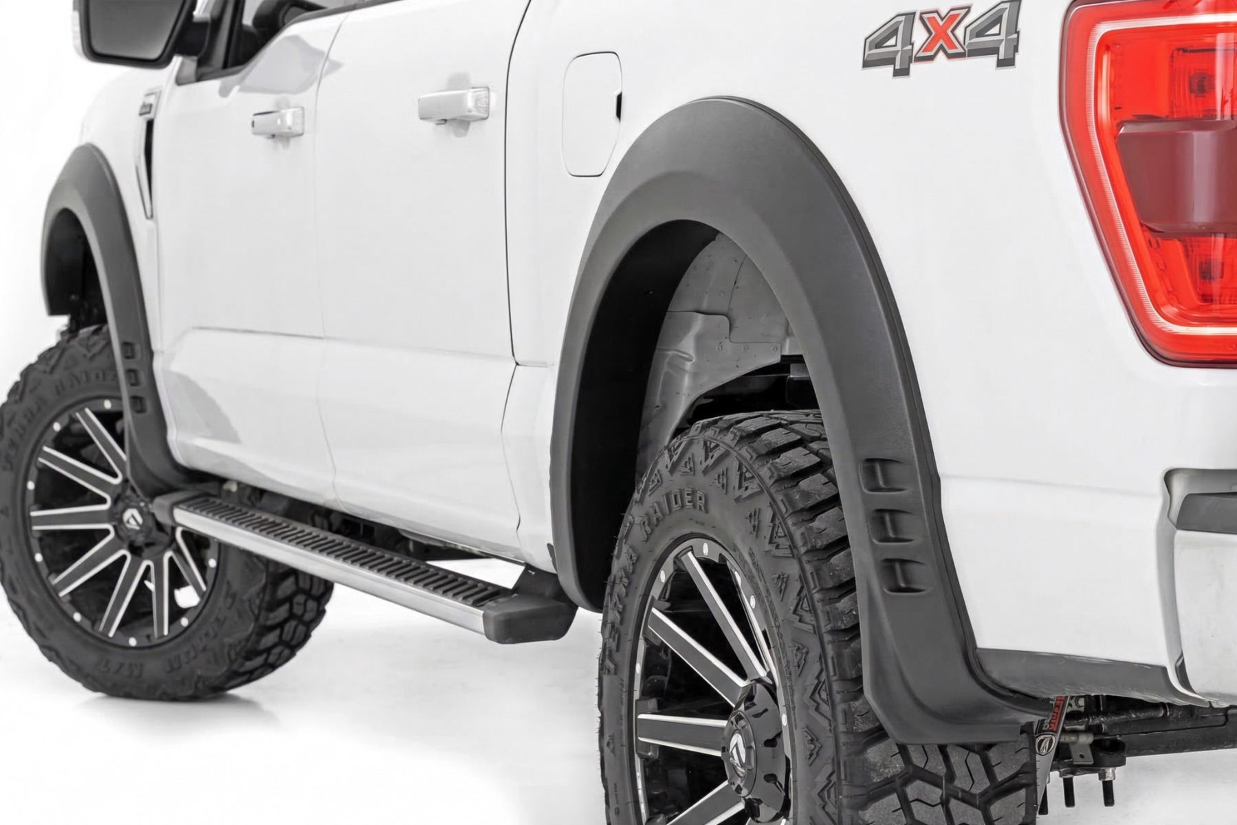 Rough Country SF1 Fender Flares Ford F-150 2WD/4WD (2021-2026)