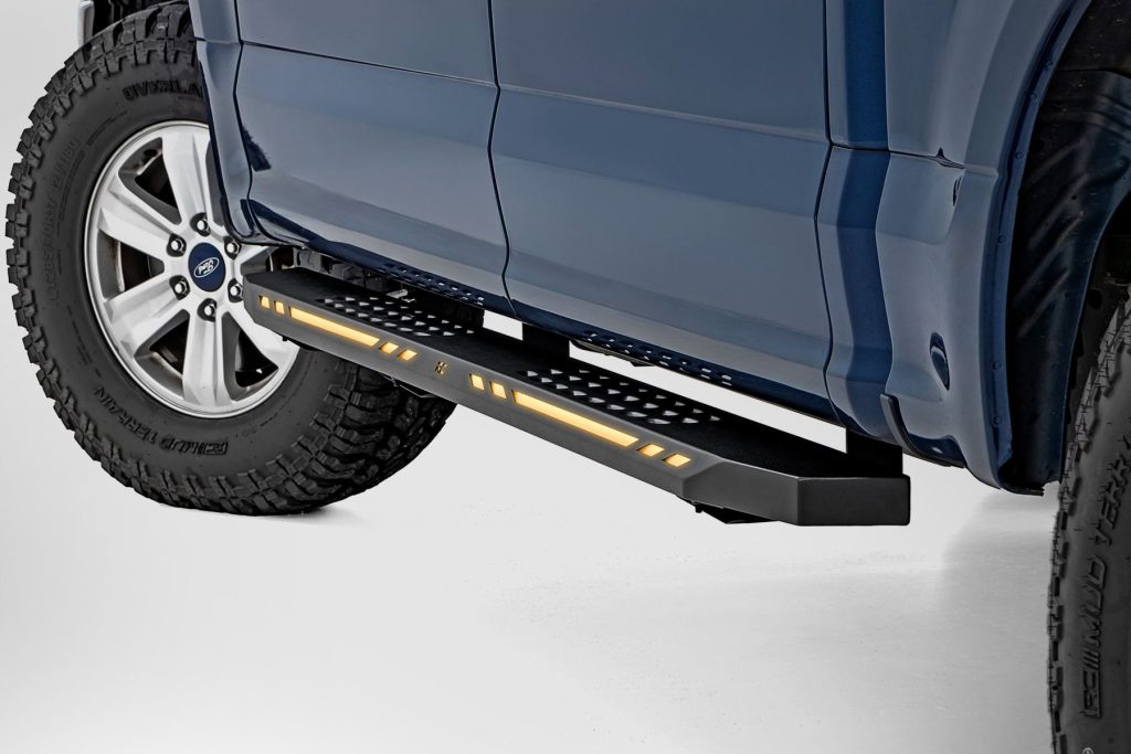Rough Country AC2 Running Boards Amber/White Crew Cab Ford F-150/Lightning/F-250/F-350/Raptor (15-26)