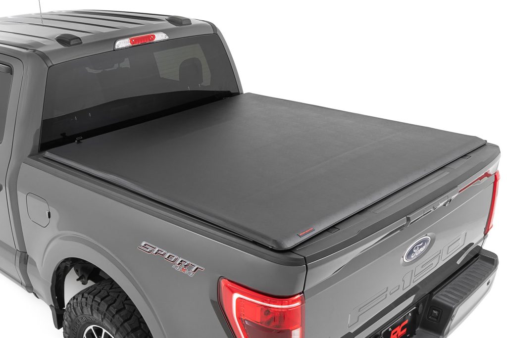 Rough Country Soft Roll Up Bed Cover 6’7″ Bed Ford F-150/F-150 Lightning/Raptor (15-26)