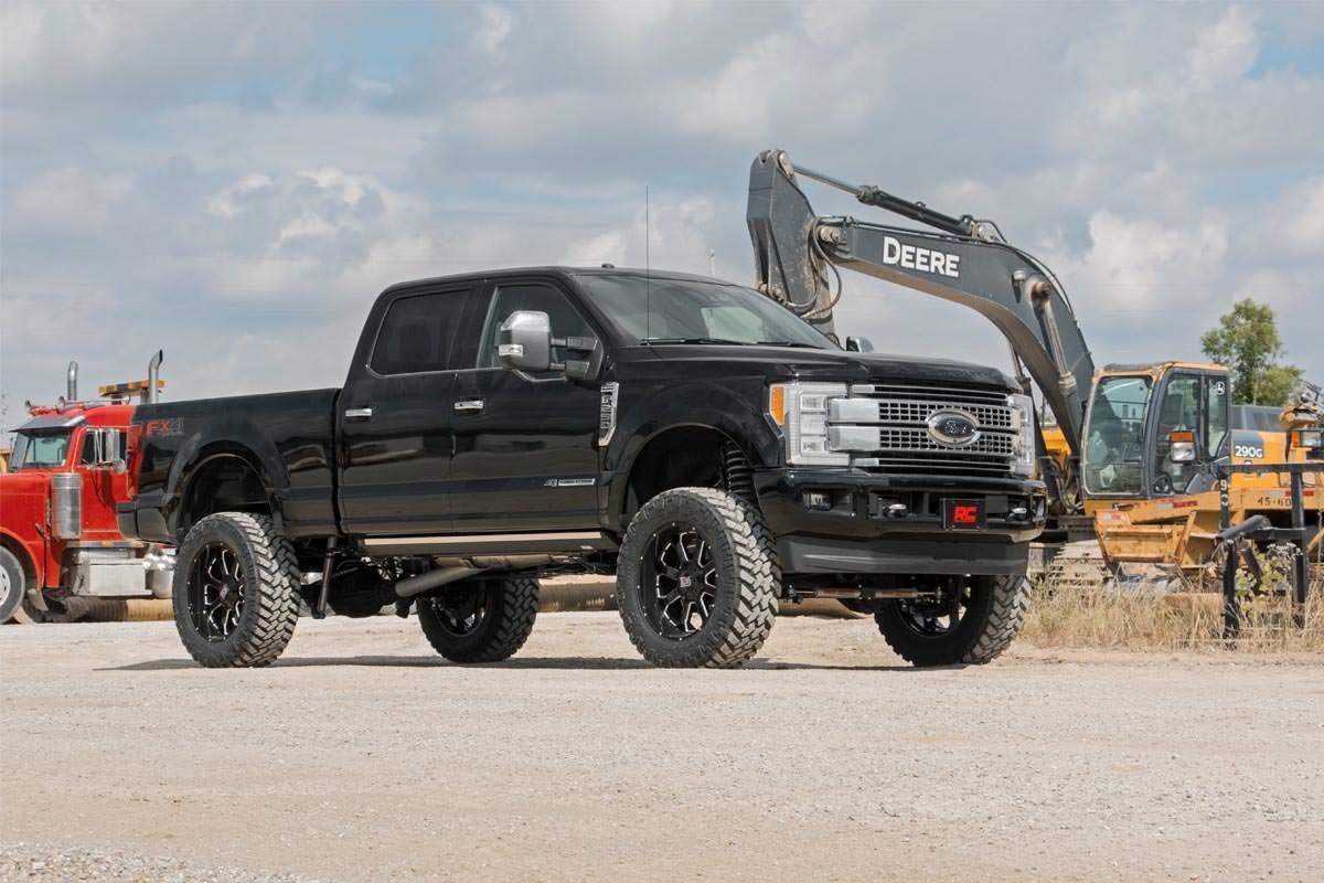 Rough Country 6 Inch Lift Kit Radius Arm No OVLD C/O V2 Ford F-250/F-350 Super Duty (17-22)