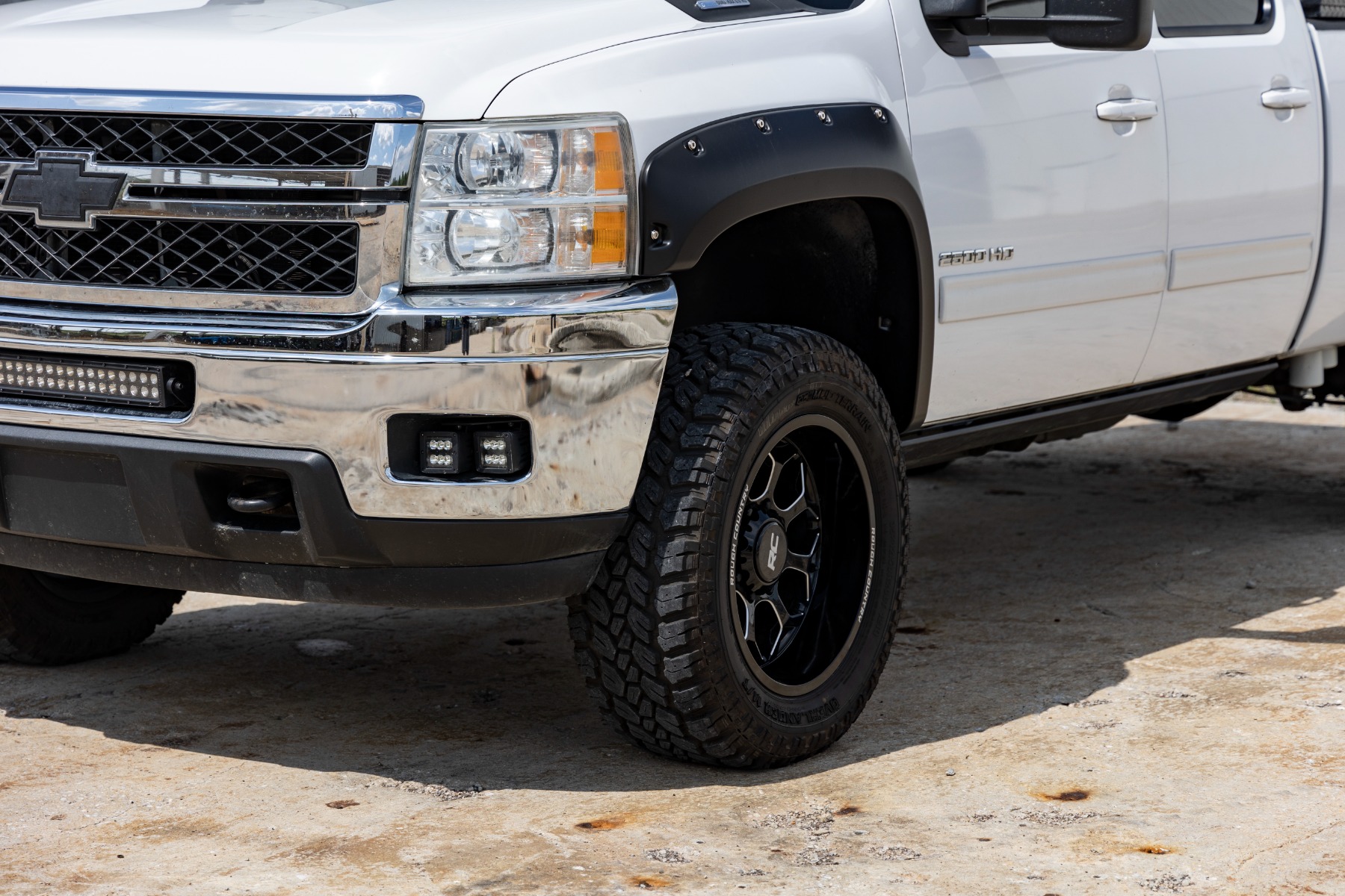 Rough Country Pocket Fender Flares GBA Black Chevy Silverado 1500/2500HD/3500HD (07-14)