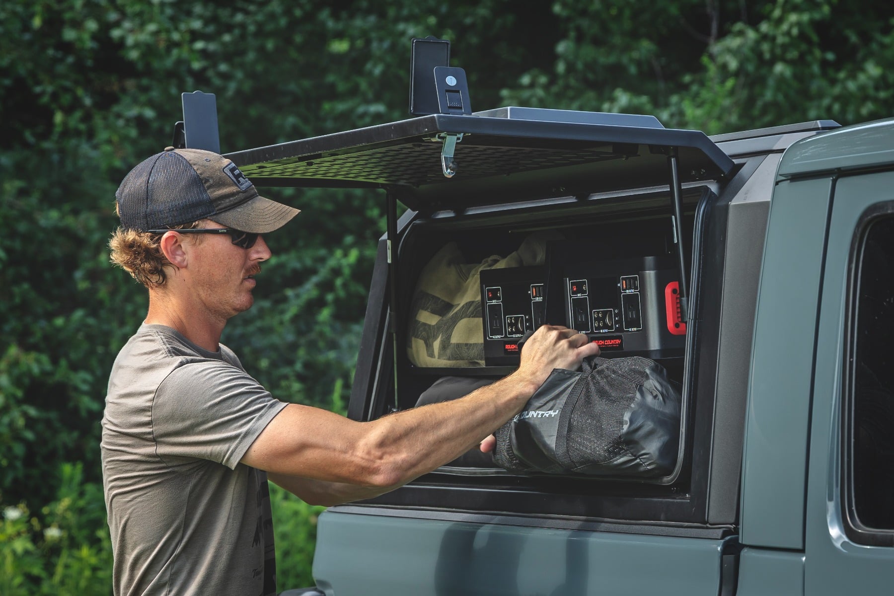 Rough Country Bed Cap Side Shelf Storage Bin Passengers Side Jeep Gladiator JT (20-26)