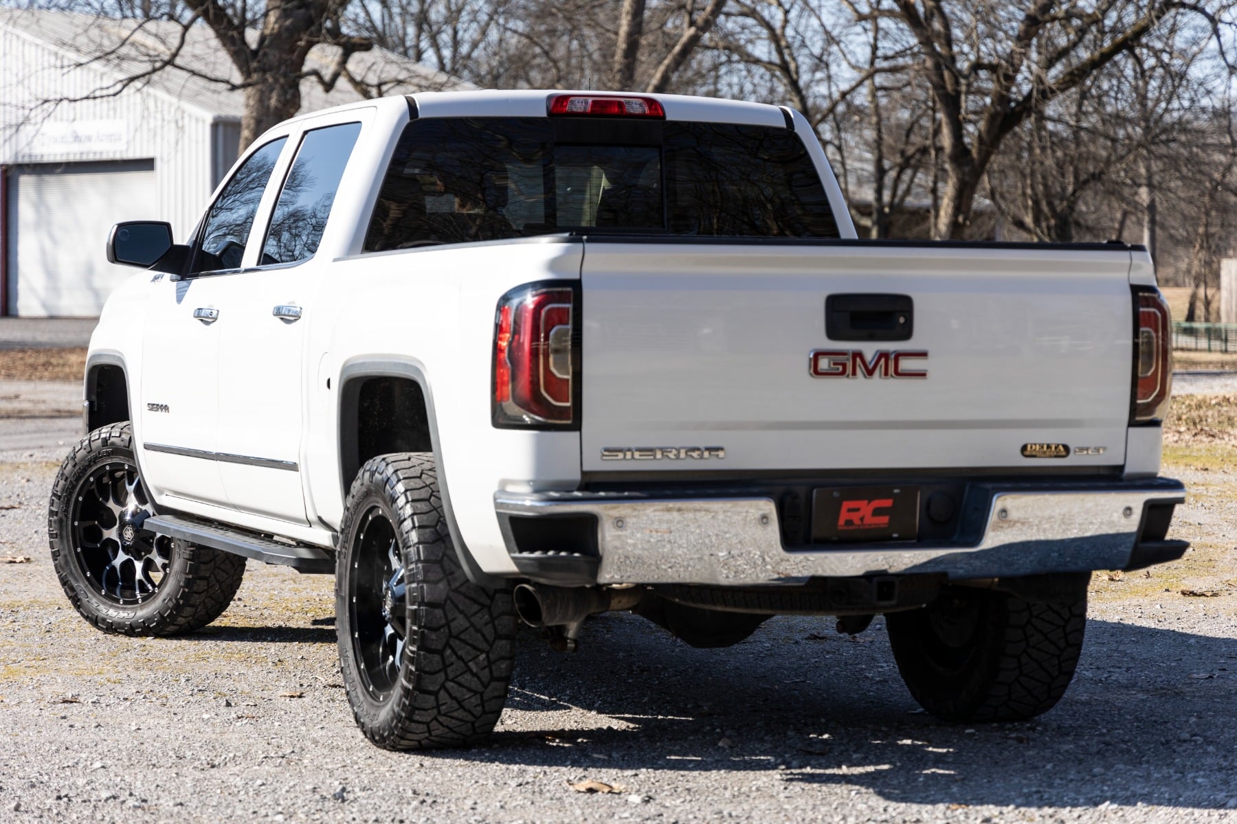 Rough Country RPT2 Running Boards Crew Cab Chevy/GMC 1500/2500HD/3500HD (07-18 & Classic)