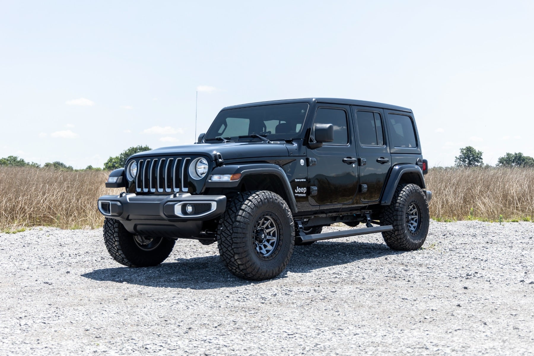 Rough Country 2.5 Inch Lift Kit Coils M1 Jeep Wrangler Unlimited 4WD (2024-2026)