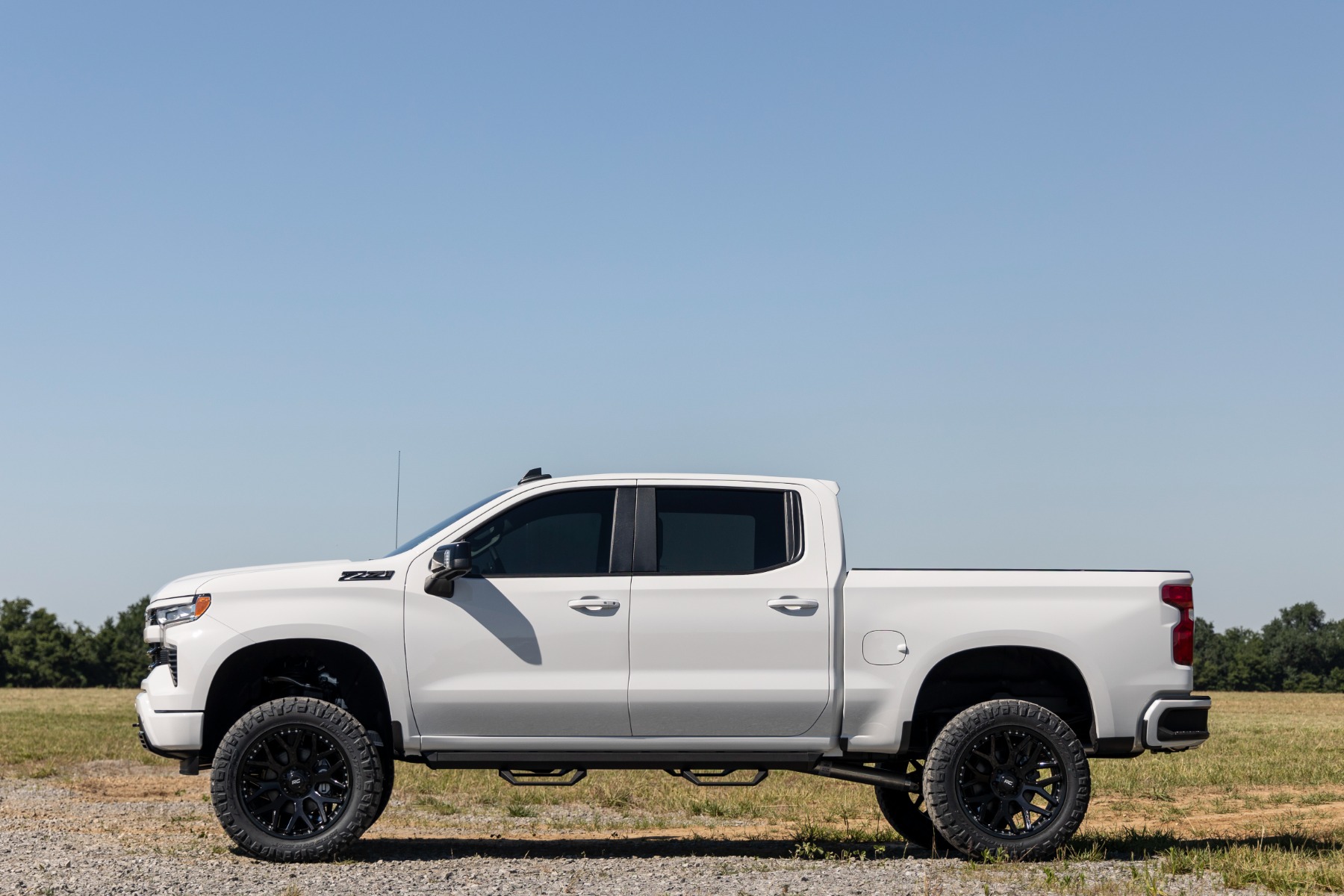 Rough Country 6 Inch Lift Kit Mono Leaf Rear Chevy Silverado 1500 2WD (2025-2026)
