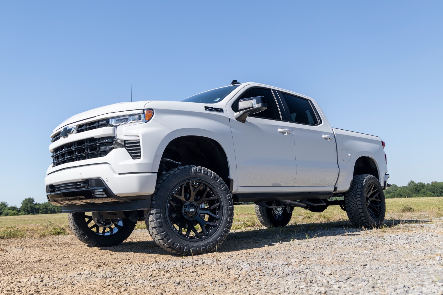 Rough Country 6 Inch Lift Kit Mono Leaf Rear Chevy Silverado 1500 2WD (2025-2026)