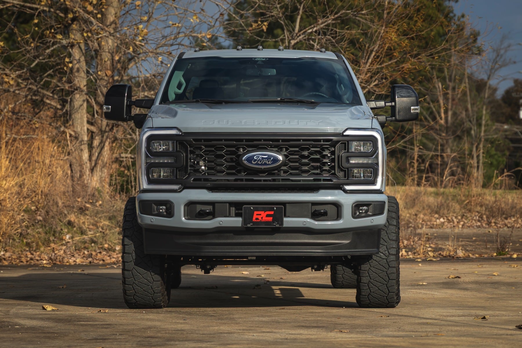 Rough Country 4.5 Inch Lift Kit M1 Diesel Ford F-250/F-350 Super Duty 4WD (2023-2026)