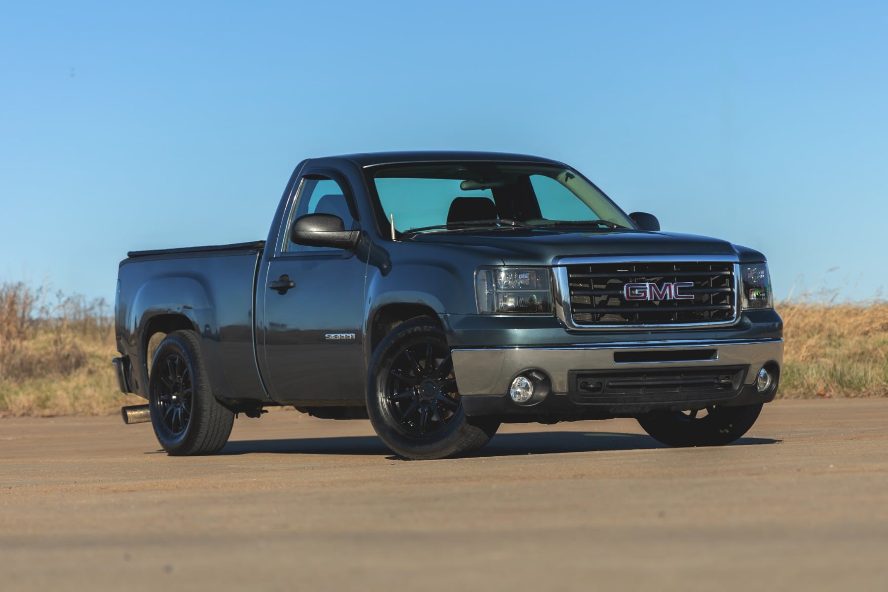 Rough Country 2 Inch Lowering Kit 4 Inch Rear Lowering Alum/Stamped Knuckle Chevy/GMC 1500 (14-18)