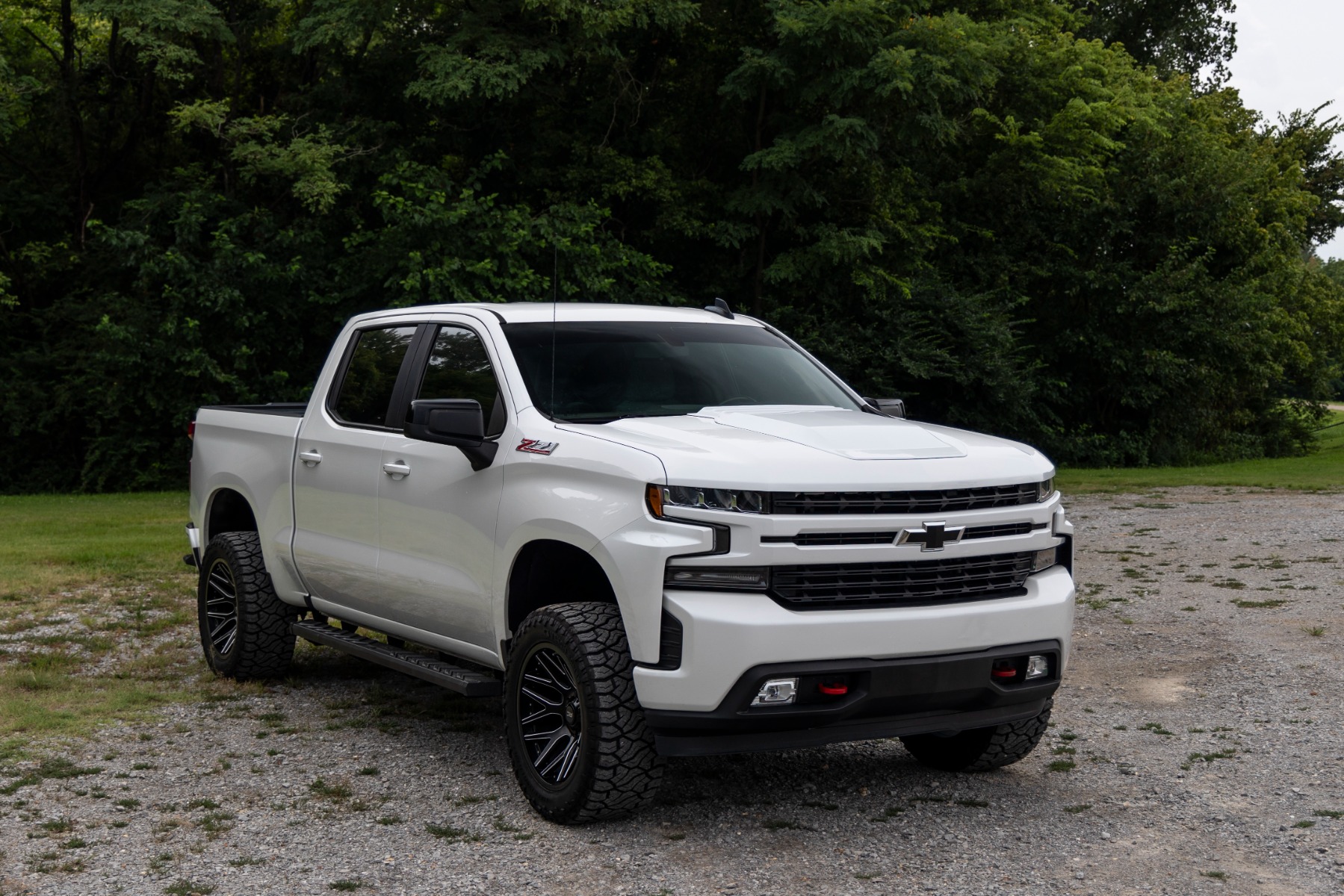 Rough Country Hood Scoop GNO Slate Gray Chevy Silverado 1500 2WD/4WD (2019-2026)