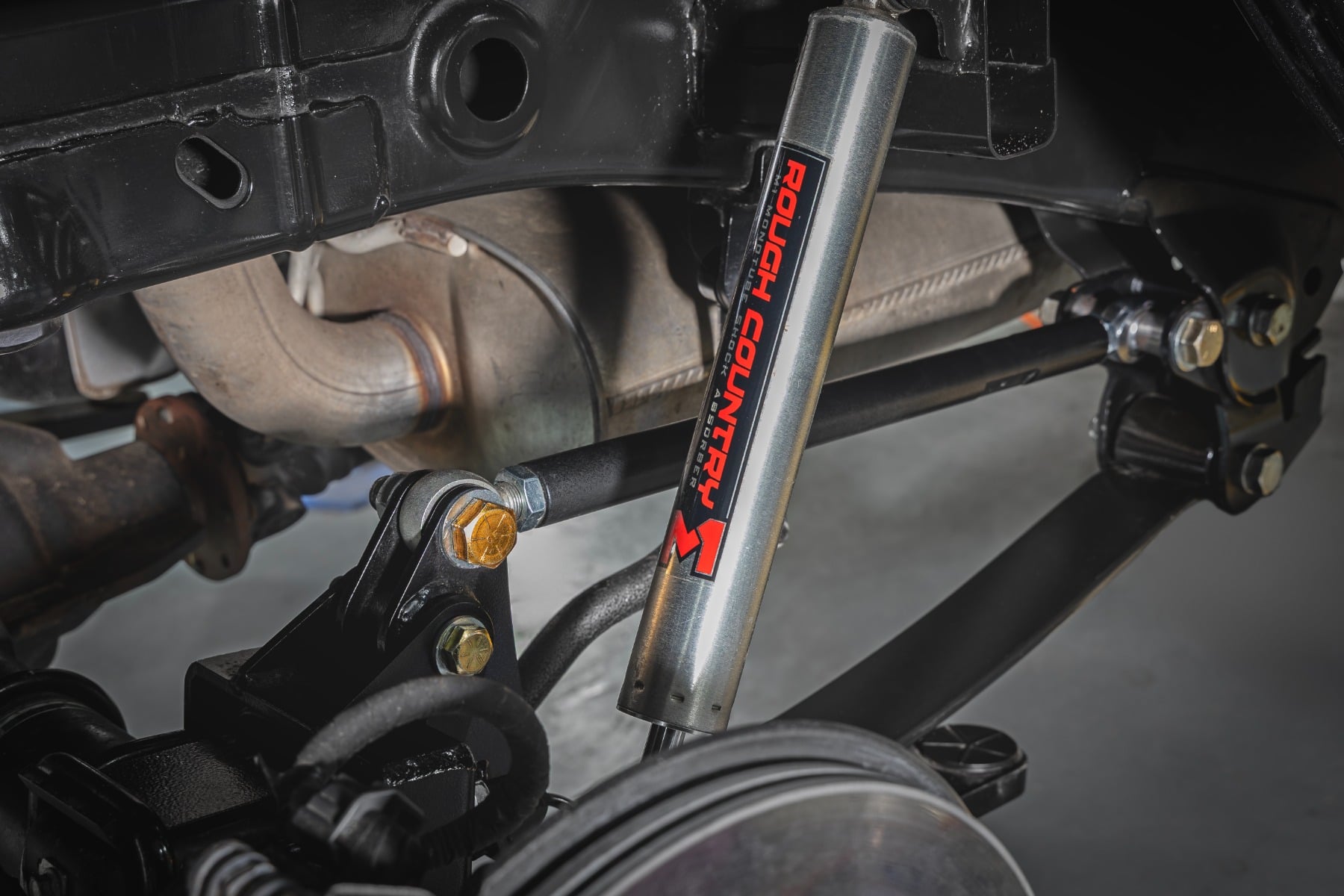 Rough Country Traction Bar Kit 2-5 Inch Lowering Kit Ford F-150 (2021-2025)