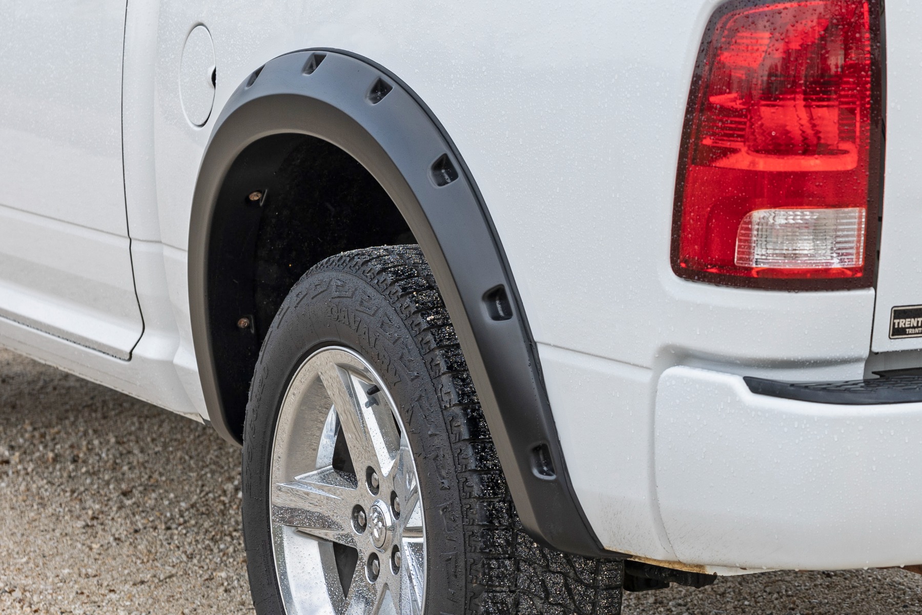 Rough Country Pocket Fender Flares PRV Delmonico Red Ram 1500 2WD/4WD (2009-2018 & Classic)