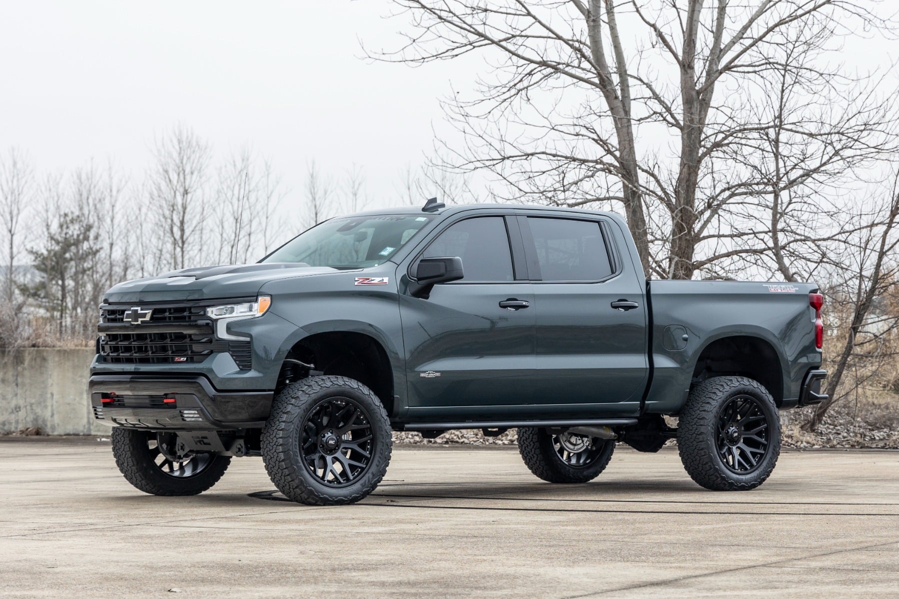 Rough Country 4 Inch Lift Kit AT4/Trailboss Vertex/V2 Chevy/GMC 1500 (25-26)