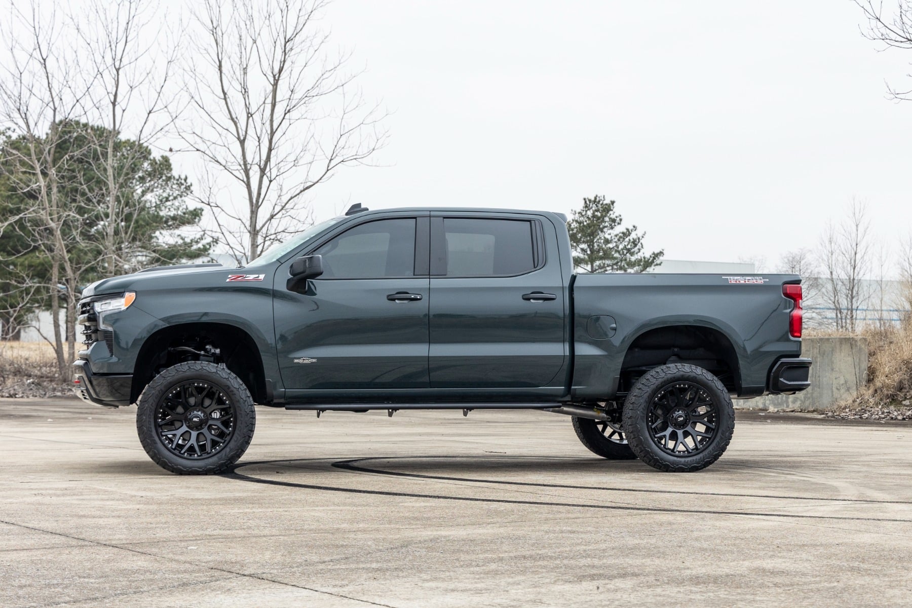 Rough Country 4 Inch Lift Kit AT4/Trailboss Vertex/V2 Chevy/GMC 1500 (25-26)