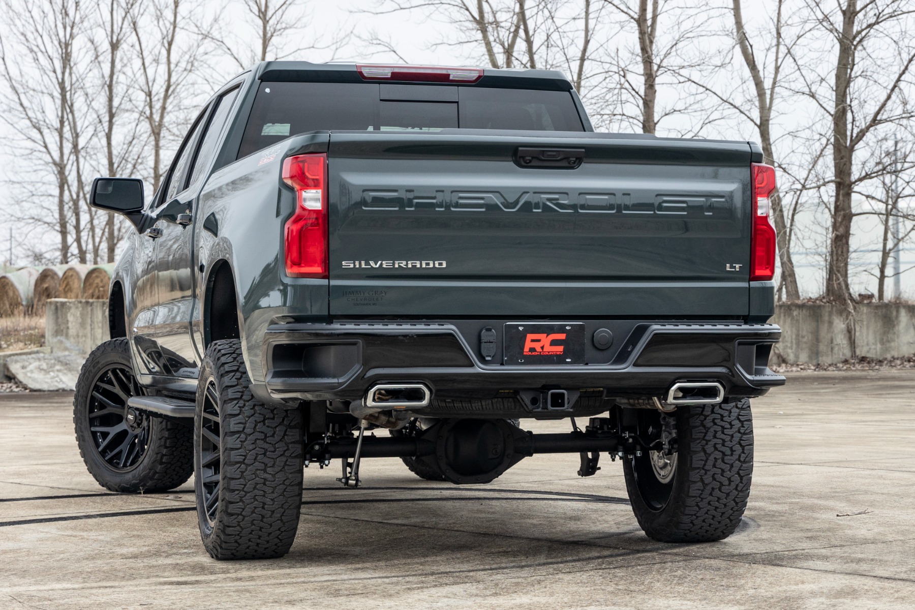 Rough Country 4 Inch Lift Kit AT4/Trailboss M1/M1 Chevy/GMC 1500 (25-26)