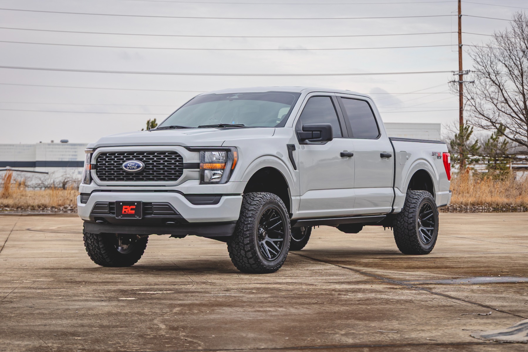 Rough Country 4 inch Lift Kit Forged UCA M1/M1 No Cut Ford F-150 4WD (2021-2026)