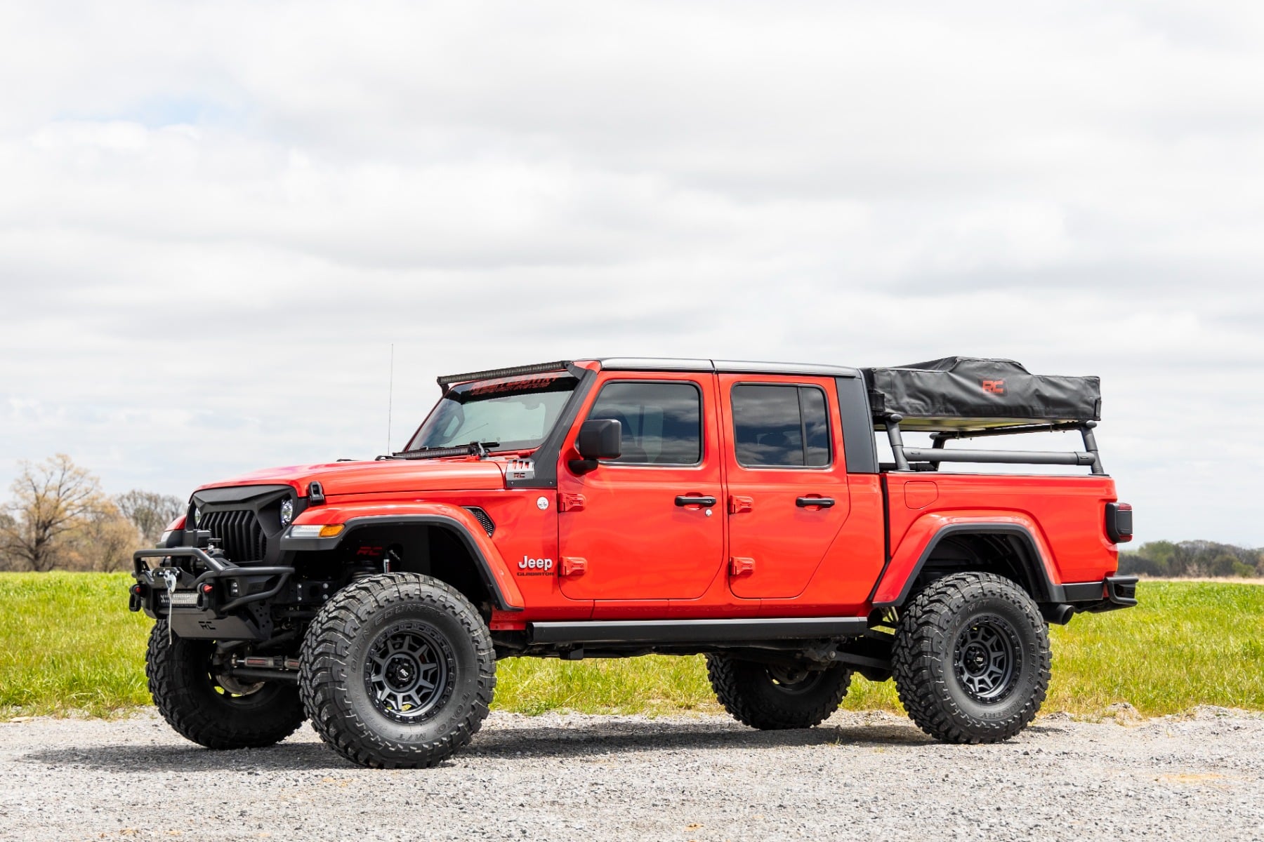Rough Country Inner Fenders FR Jeep Gladiator JT 4WD (2020-2026)