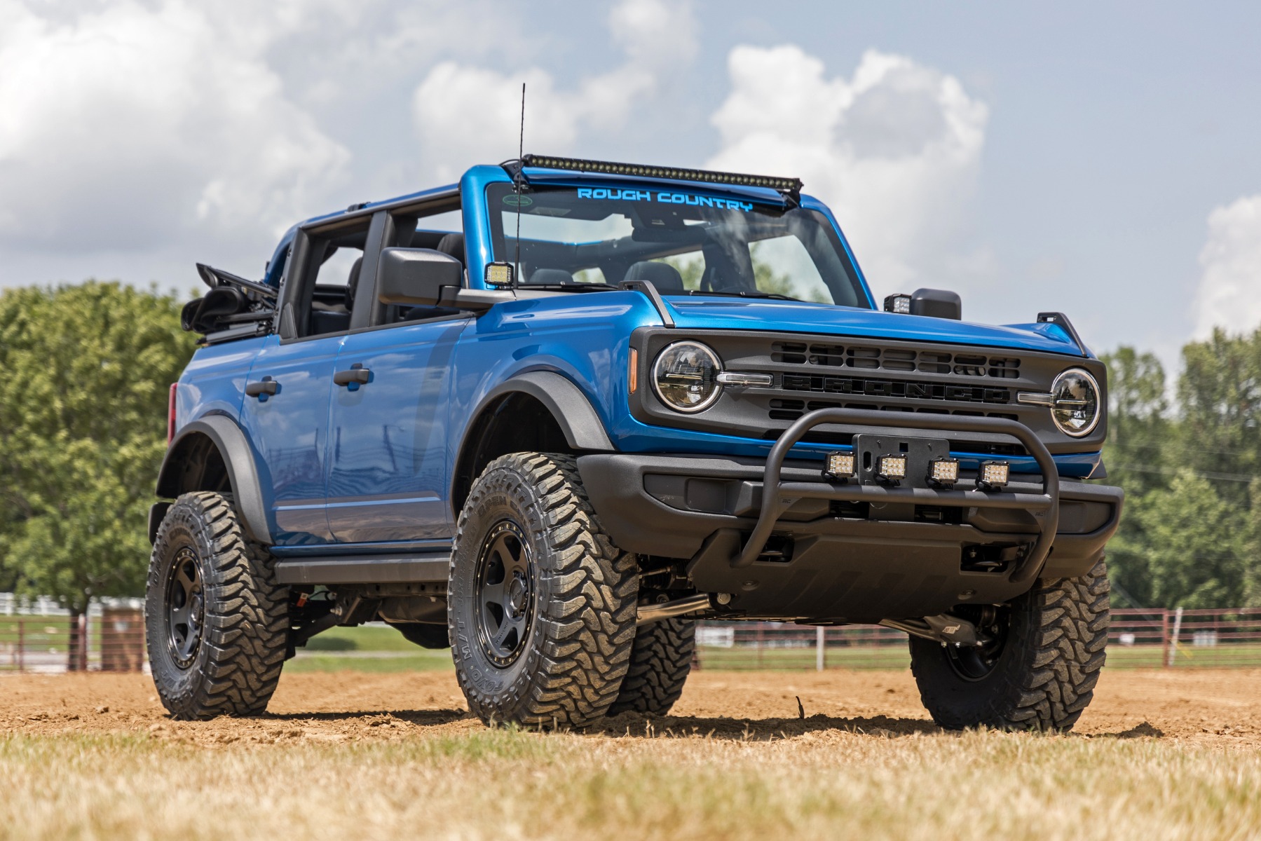 Rough Country 3.5 Inch Lift Kit M1R Ford Bronco 4WD (2021-2026)