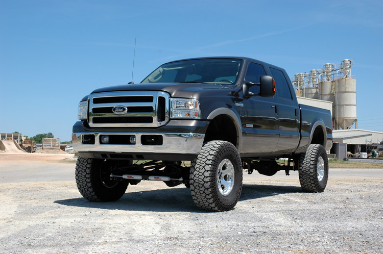 Rough Country 6 Inch Lift Kit Diesel Ford F-250/F-350 Super Duty 4WD (2008-2010)