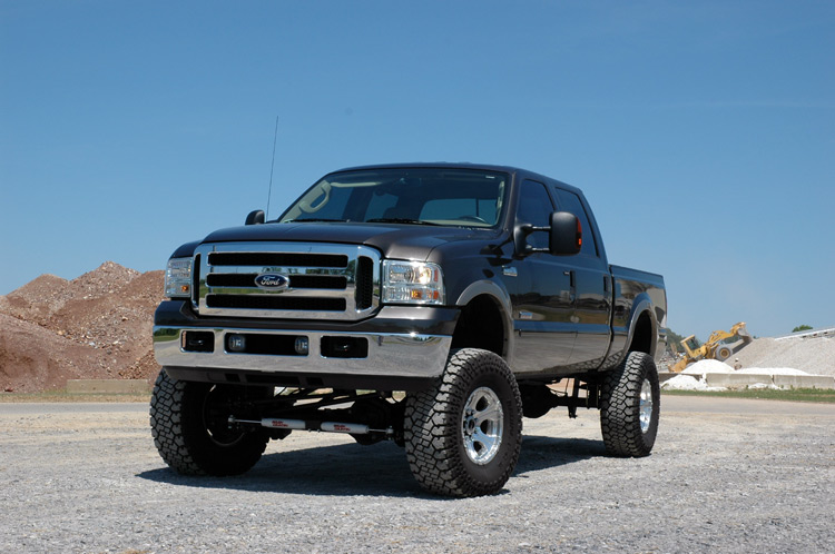 Rough Country 6 Inch Lift Kit Diesel 4 Link OVLDS Ford F-250/F-350 Super Duty (05-07)