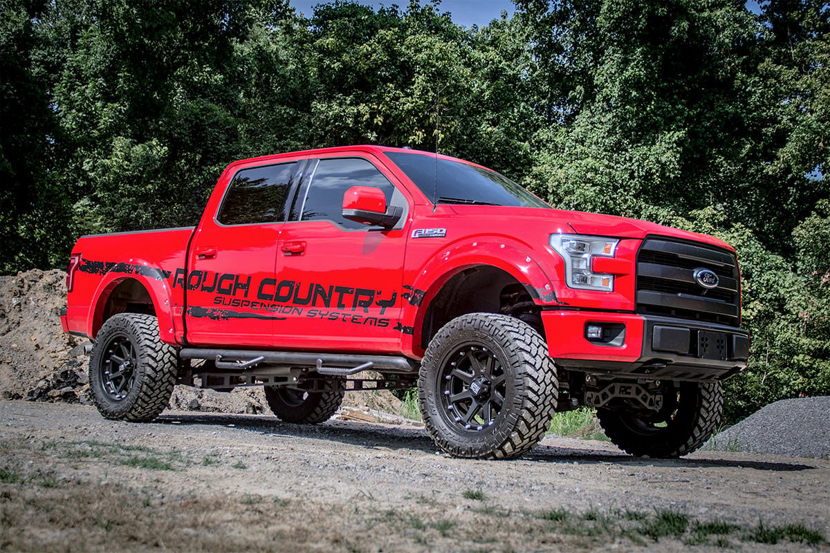 Rough Country Traction Bar Kit Ford F-150 4WD (2015-2020)